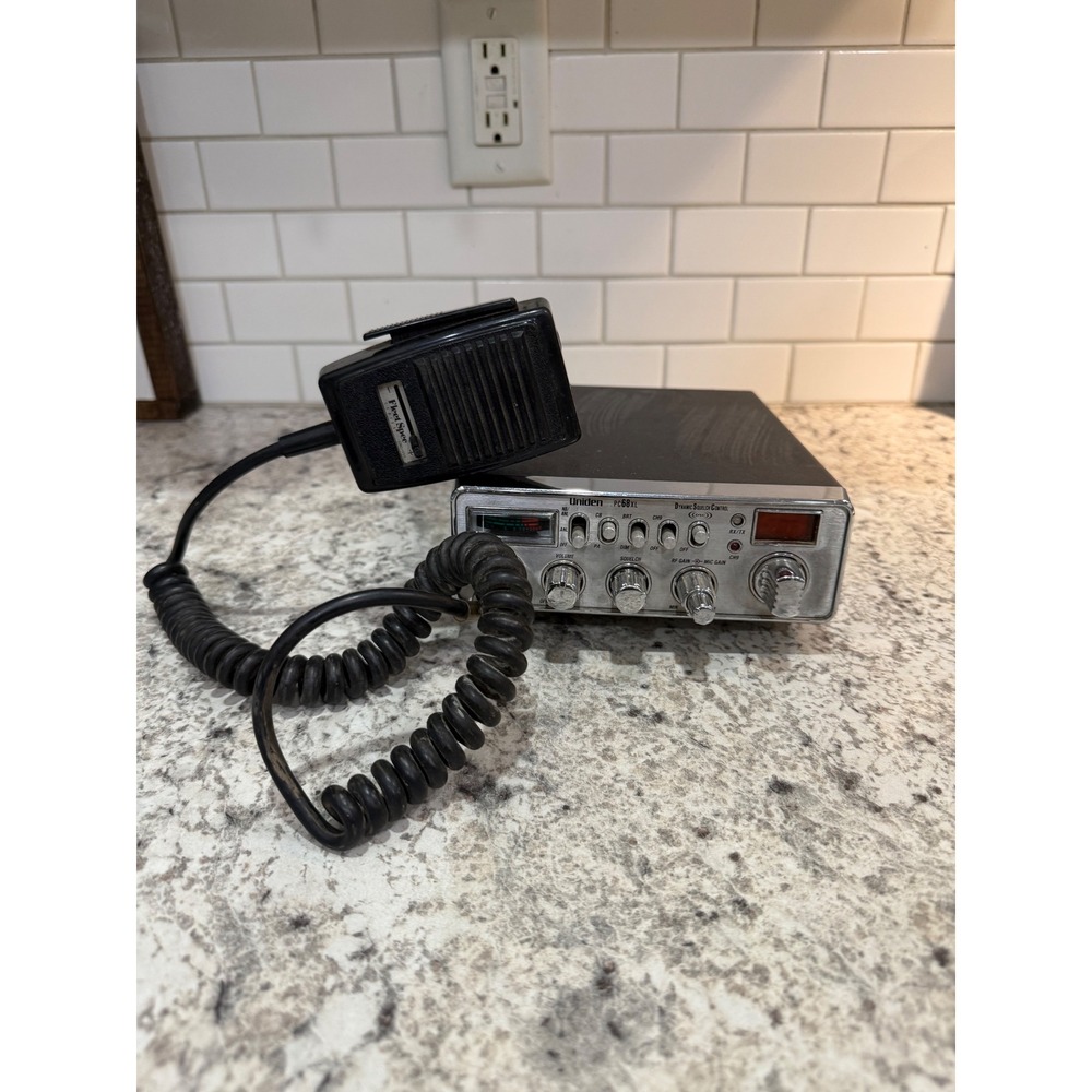 Uniden PC68XL CB Radio Unisex OS Black Good 40-Channel DSC Fleet Spec Mic